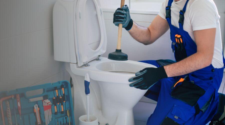 Professional septic pumping service in Aurora, IN